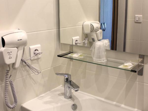 Hotel Arcu Di Sole : photo 8 de la chambre chambre double