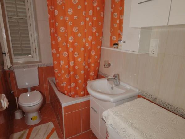 Apartments Belas : photo 7 de la chambre appartement 2 chambres avec terrasse - vue sur montagnes