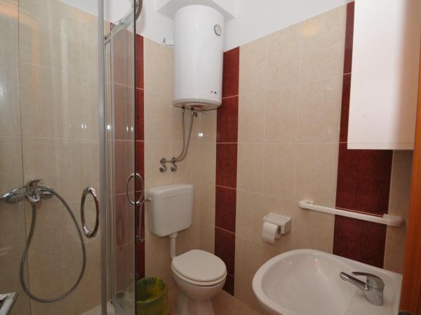 Apartments Belas : photo 4 de la chambre studio avec balcon