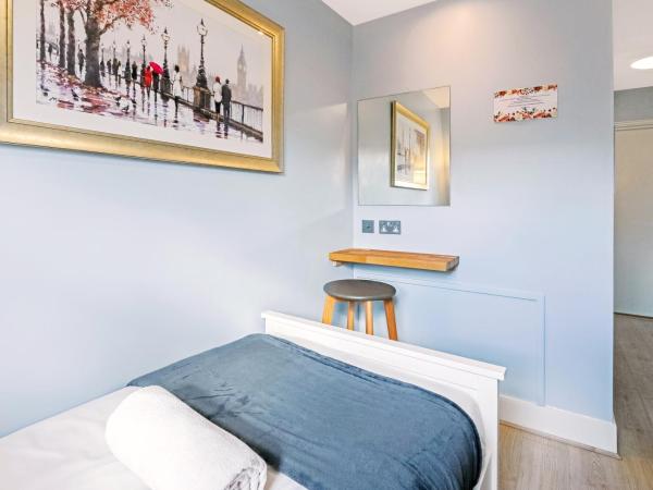 Astor Kensington Hostel : photo 3 de la chambre chambre lits jumeaux avec salle de bains privative