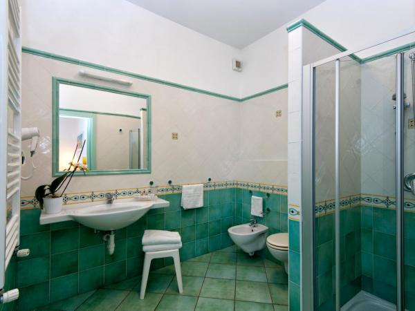 Borgo Romantica - Resort & Spa : photo 1 de la chambre chambre double exécutive avec accès au parc thermal