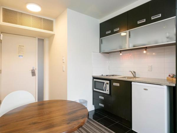 The Reef Resort : photo 6 de la chambre studio - vue sur piscine 