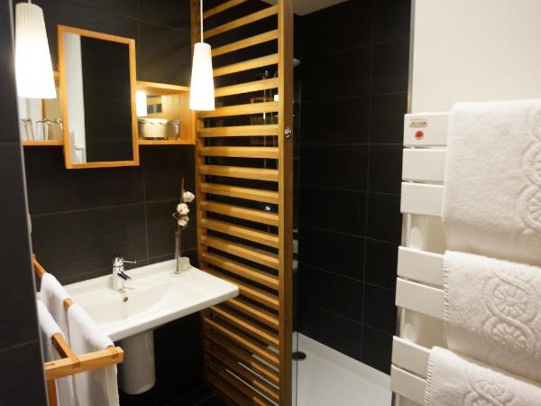 Terminus du Forez Saint-Etienne Centre Gare Chateaucreux : photo 6 de la chambre suite junior