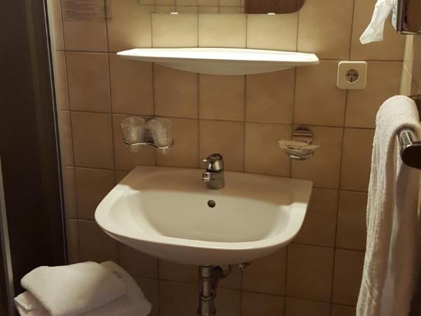 Pension Singer : photo 4 de la chambre chambre double