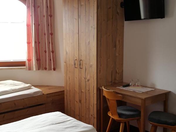 Pension Singer : photo 7 de la chambre chambre double