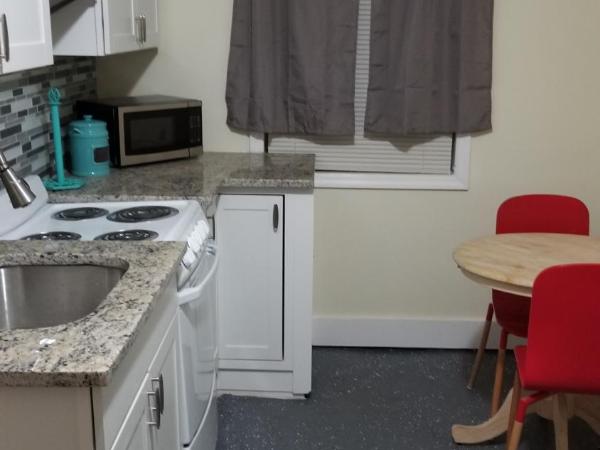 Relaxing, Comfortable, Private Bedroom : photo 5 de la chambre chambre lit queen-size 