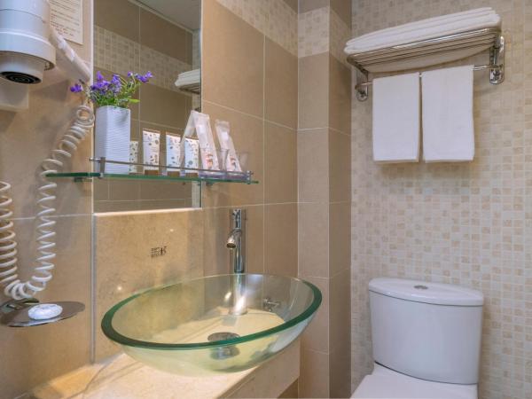 Silka Seaview Hotel : photo 8 de la chambre chambre deluxe double ou lits jumeaux