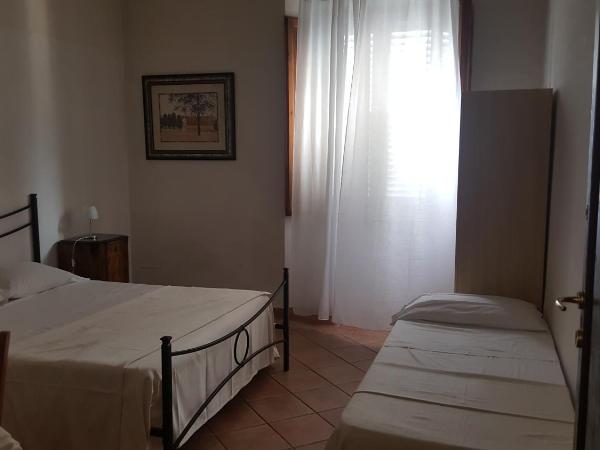Casa di Alfredo Affittacamere : photo 2 de la chambre chambre triple basique avec salle de bains commune