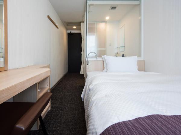 Nagasaki Bus Terminal Hotel : photo 2 de la chambre chambre simple supérieure avec douche - non-fumeurs