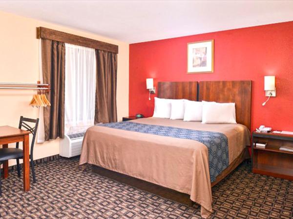 Americas Best Value Inn-Near NRG Park/Medical Center : photo 10 de la chambre chambre lit king-size - fumeurs