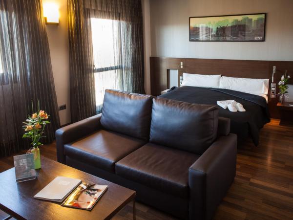 TaCH Madrid Airport : photo 5 de la chambre chambre familiale (2 adultes + 1 enfant)