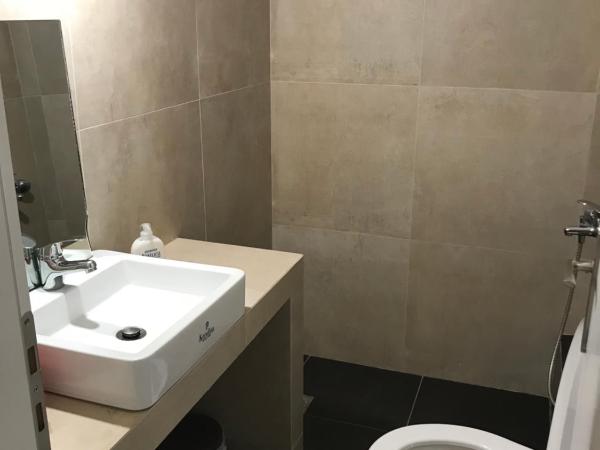 Acropolis View : photo 9 de la chambre chambre quadruple avec salle de bains privative