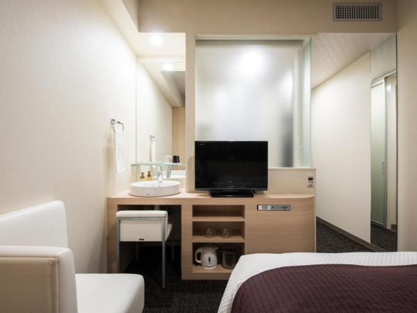 Nagasaki Bus Terminal Hotel : photo 3 de la chambre moderate double room with shower - non-smoking