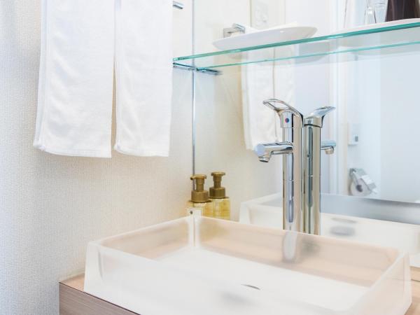 Nagasaki Bus Terminal Hotel : photo 4 de la chambre chambre lits jumeaux supérieure - non-fumeurs