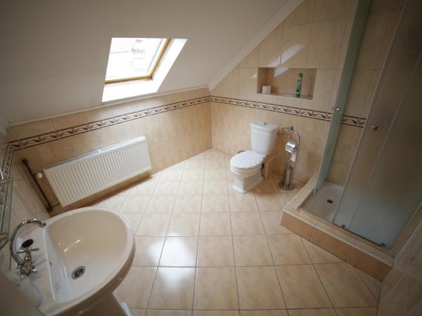 Eged Vendégház : photo 3 de la chambre chambre lits jumeaux