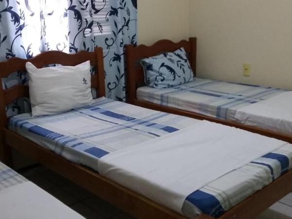 Pousada Recanto das Férias : photo 2 de la chambre chambre familiale