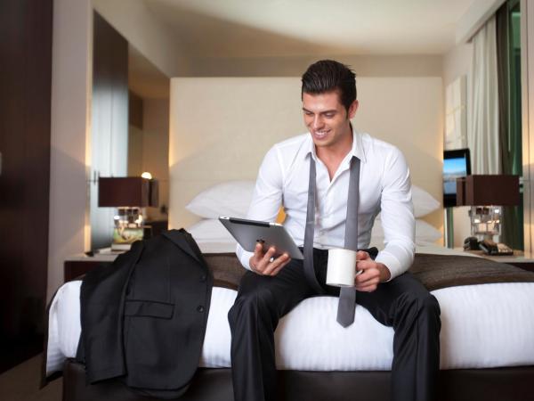 Centro Barsha - by Rotana : photo 5 de la chambre chambre centro - lits queen-size