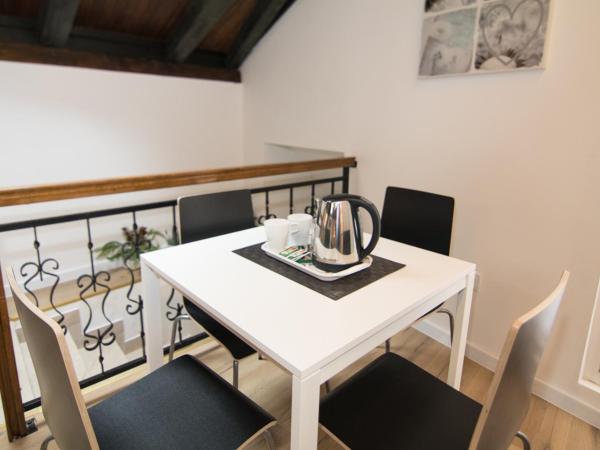 Mediterraneo Luxury Rooms : photo 7 de la chambre chambre familiale deluxe