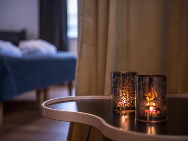 Best Western Plus Kalmarsund Hotell : photo 7 de la chambre suite avec lit double