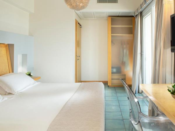 Club House Hotel : photo 3 de la chambre chambre de luxe double ou lits jumeaux avec baignoire spa