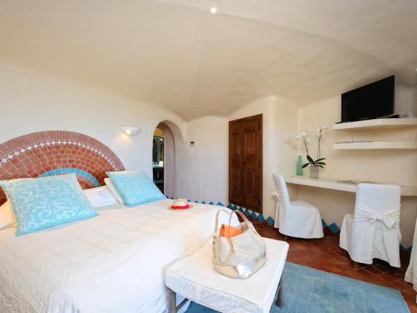 Marina di cavu : photo 6 de la chambre chambre supérieure lit queen-size