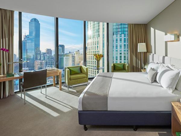 Crown Promenade Melbourne : photo 3 de la chambre chambre d'angle lit king-size