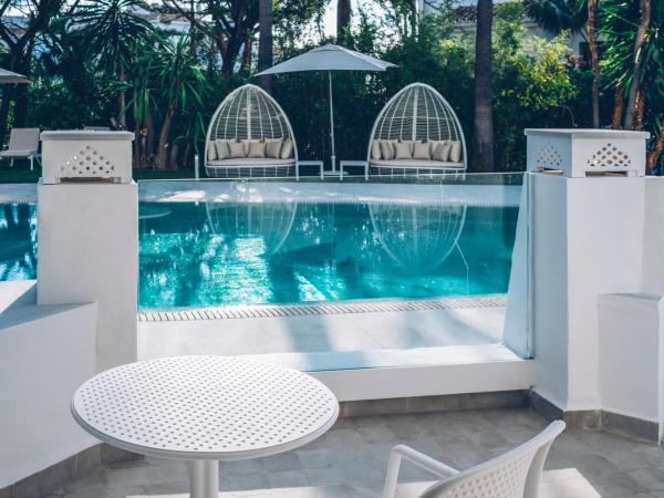 Iberostar Selection Marbella Coral Beach : photo 4 de la chambre chambre lits jumeaux avec accès direct à la piscine semi-privée 