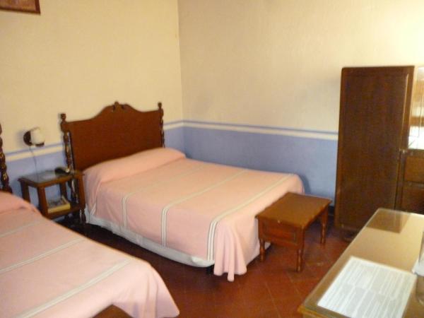 Hotel Monte Alban - Solo Adultos : photo 2 de la chambre chambre avec 1 lit double 