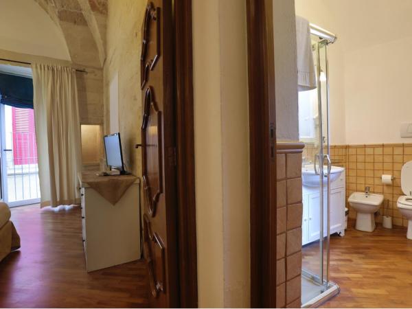 Chiesa Greca - SIT Rooms & Apartments : photo 4 de la chambre appartement supérieur avec terrasse