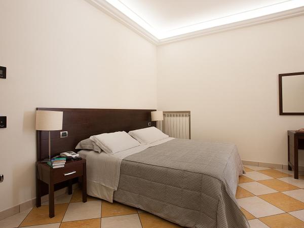 Albergo del Golfo : photo 1 de la chambre chambre double ou lits jumeaux