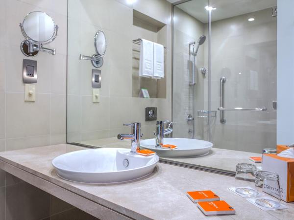 Centro Barsha - by Rotana : photo 6 de la chambre chambre centro - lits queen-size