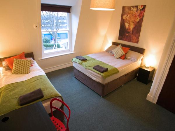 The Grange Pub : photo 5 de la chambre chambre triple classique avec salle de bains commune