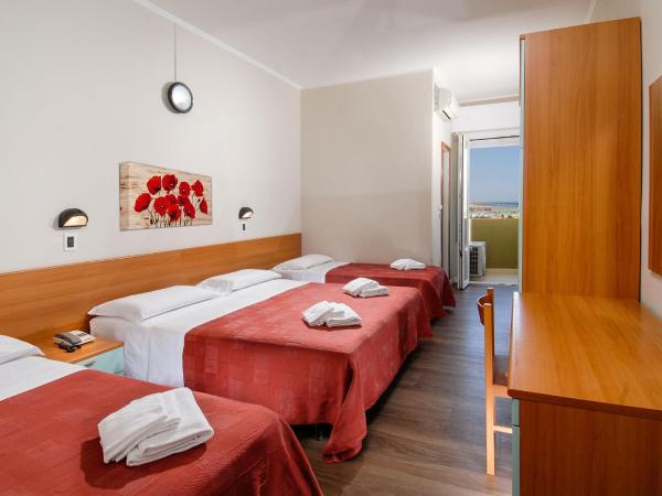 Hotel Colombo : photo 1 de la chambre chambre quadruple