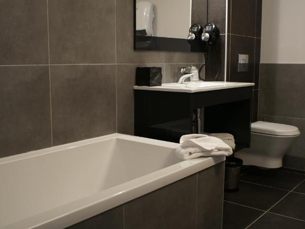 The Originals Boutique, Hôtel La Grange, Niort : photo 4 de la chambre chambre double supérieure