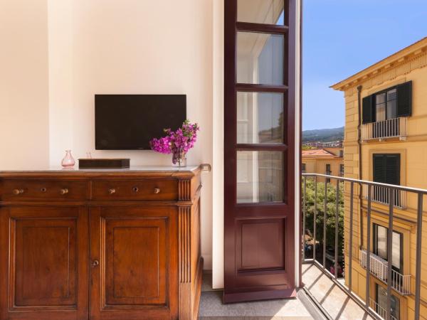 La Casa dell'Orologio - MAIN SQUARE : photo 7 de la chambre chambre quadruple premium