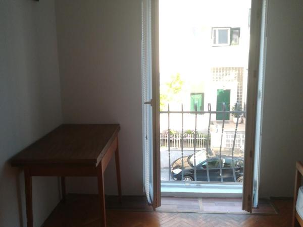 Apartment Park Marjan : photo 7 de la chambre chambre triple avec salle de bains commune