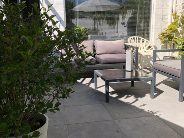 Guesthouse Poppies : photo 8 de la chambre appartement avec terrasse