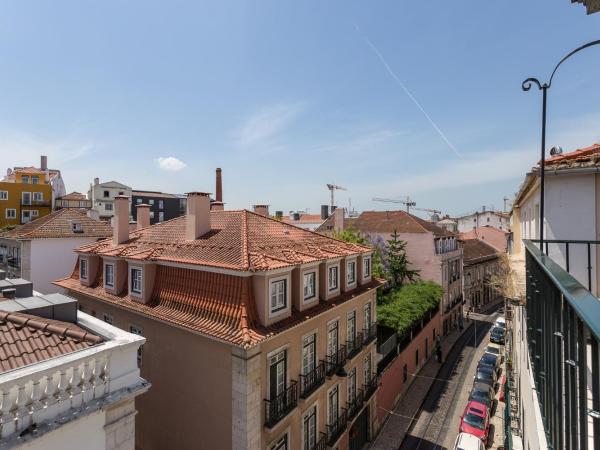 World Travelers : photo 8 de la chambre chambre familiale de luxe - salle de bains commune