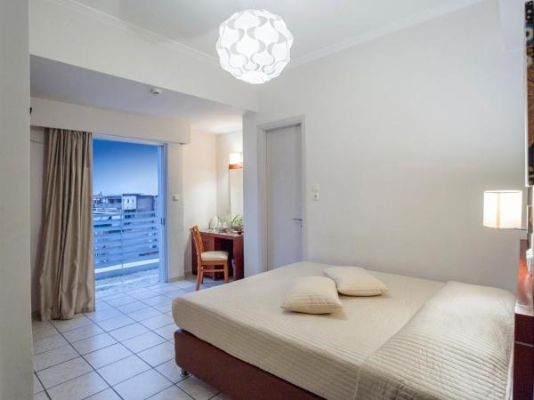 Epidavros Hotel : photo 5 de la chambre chambre double ou lits jumeaux