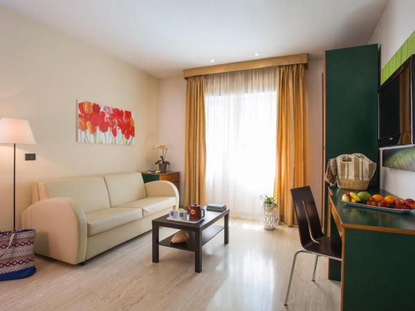 Astoria Suite Hotel : photo 8 de la chambre suite familiale