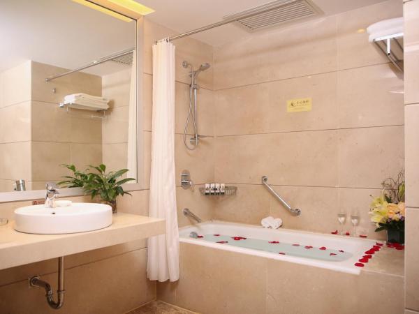 Shenzhen Best Western Felicity Hotel, Luohu Railway Station : photo 1 de la chambre suite exécutive