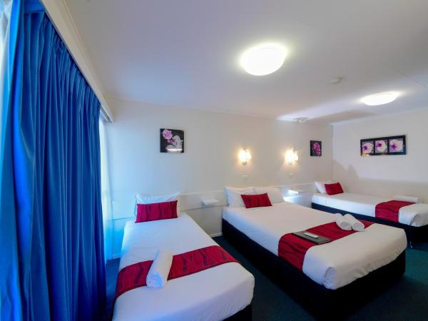 Aspley Motor Inn : photo 3 de la chambre chambre familiale avec kitchenette