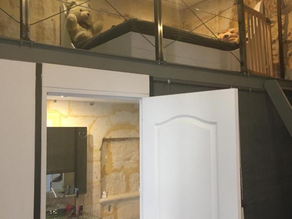 Les Suites de Naevag : photo 4 de la chambre chambre familiale avec baignoire