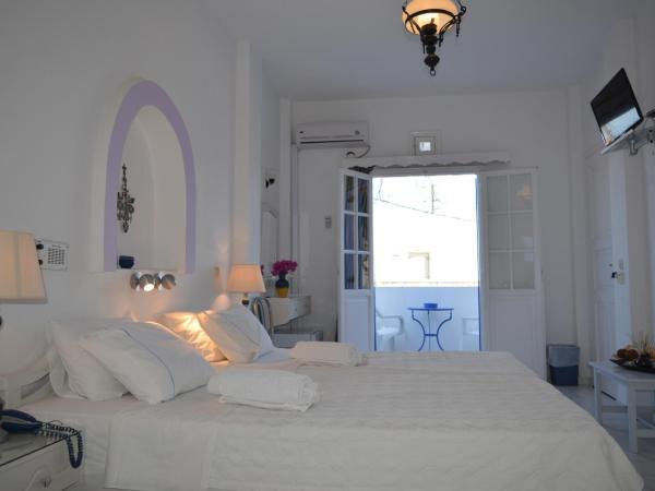 Melina Hotel : photo 1 de la chambre chambre triple
