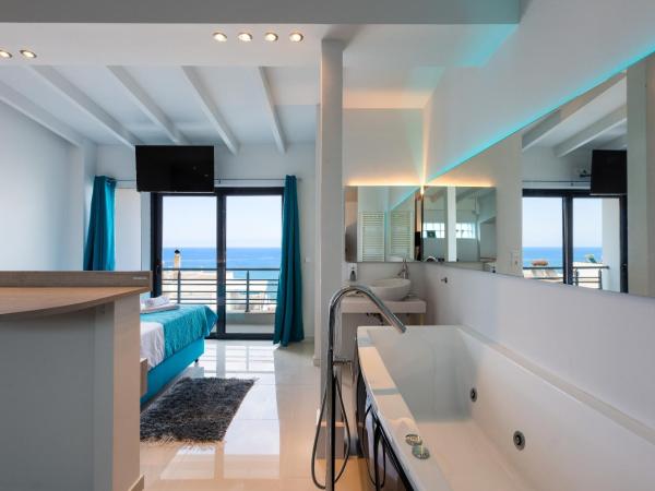 Rethymno Hills : photo 6 de la chambre suite spa avec bain à remous - vue sur mer