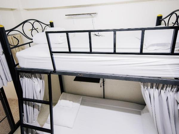 Varada Place : photo 1 de la chambre lit dans dortoir mixte de 6 lits
