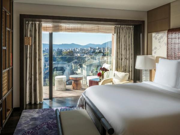 Four Seasons Hotel Kyoto : photo 4 de la chambre two bedroom residence 1 king/ two double beds or two king beds