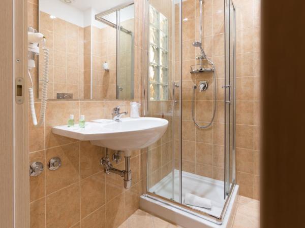 Hotel Villa Esperia : photo 2 de la chambre chambre double supérieure