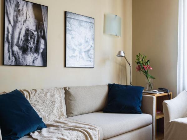 Ascanio Sforza - Suites & Apartments : photo 5 de la chambre appartement 2 chambres (3 adultes) - en duplex