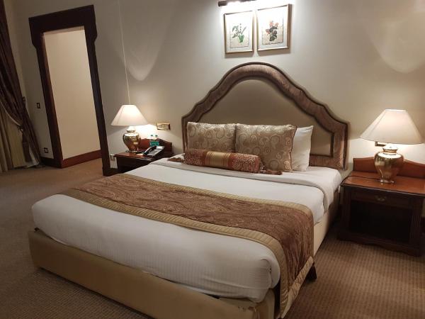 The Palms Town & Country Club - Resort : photo 3 de la chambre suite exécutive